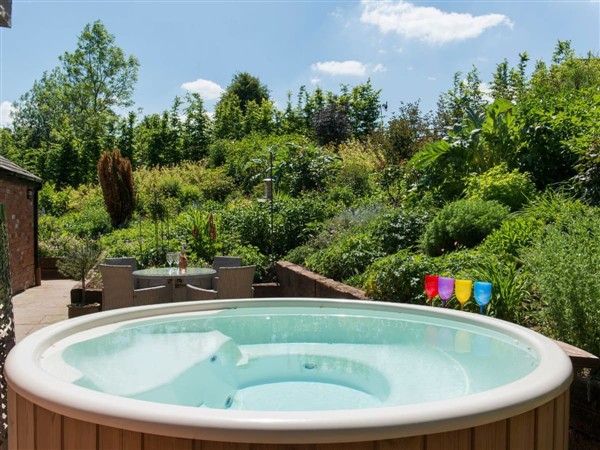 Brackenlight Cottage in Worcestershire