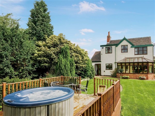 Bridge House in Leicestershire