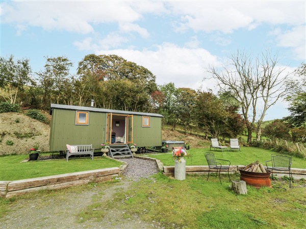 Brondel Luxury Shepherd's Hut - Dyfed