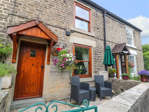 Brook Cottage in Hayfield, Derbyshire