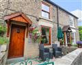 Enjoy a leisurely break at Brook Cottage; ; Hayfield