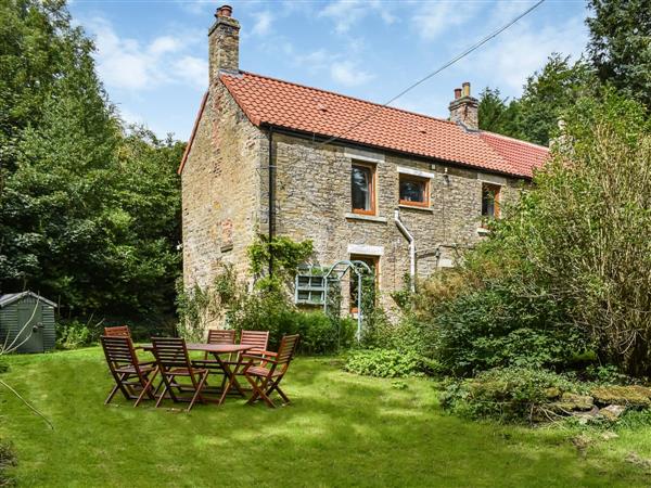 Brookside Cottage in Durham