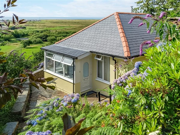 Bryn Rhedyn, Fairbourne