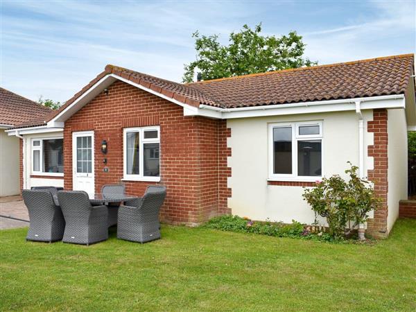 Bungalow 9 in Isle of Wight