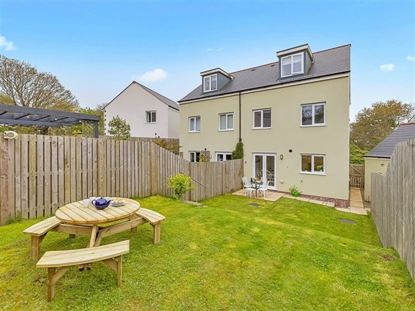 Buttercup Barn in Cornwall