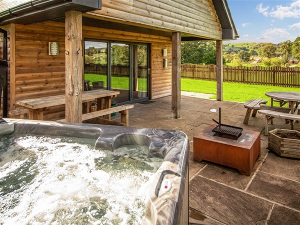 Cae Llwyn - Caban Dulas in Powys