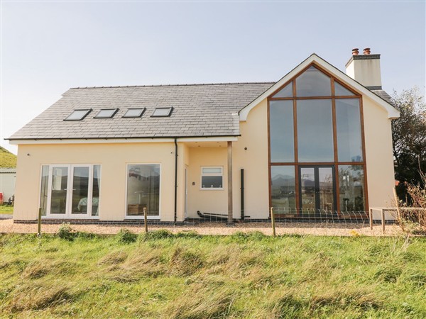Cae Mawr, 