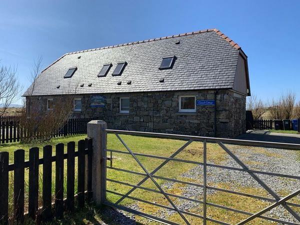 Canach Cottage in Isle Of South Uist