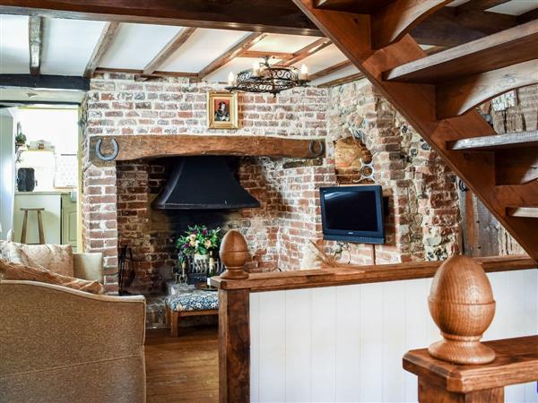Canons Hall Cottage in Kent