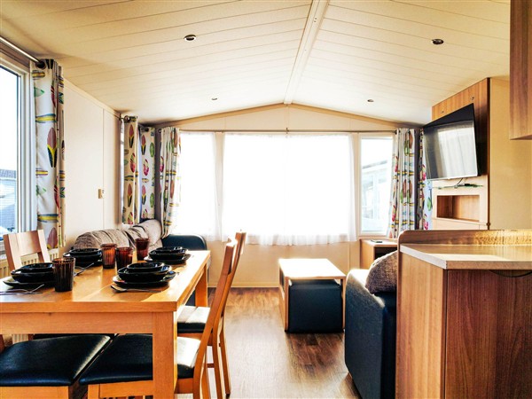 Captivating 6-Person Caravan in Rhyl in Denbighshire