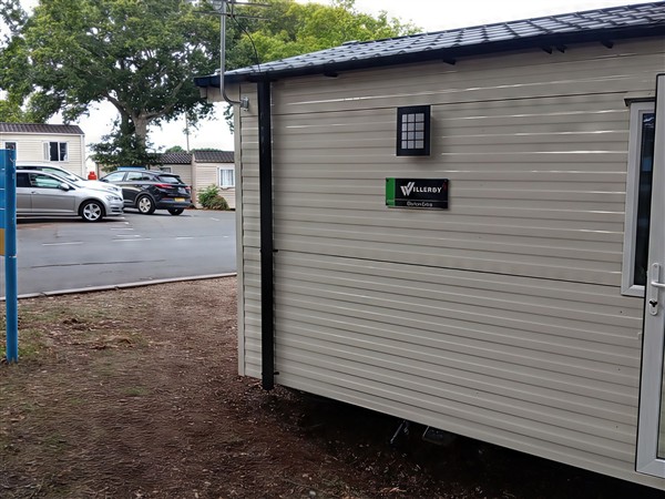 Caravan Thorness Bay Holiday Park in Isle of Wight