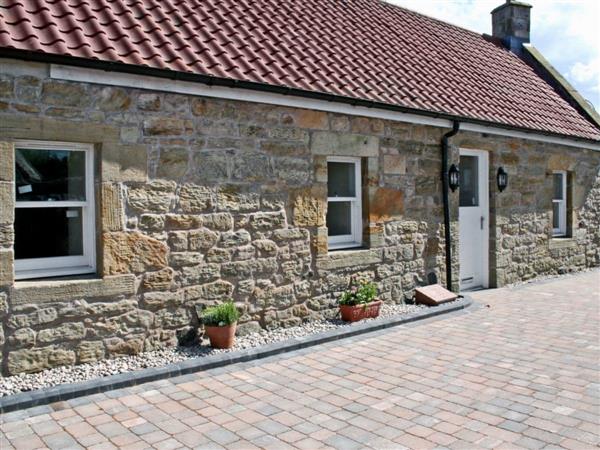 Castle Cottages - Castle Smiddy in Ceres, near St Andrews, Fife
