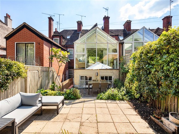 Castle View - Berkshire