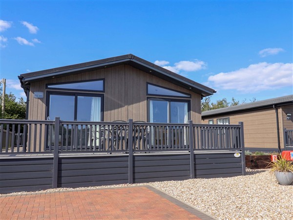Cedar 1, Pinewood Retreat in Rousdon near Lyme Regis