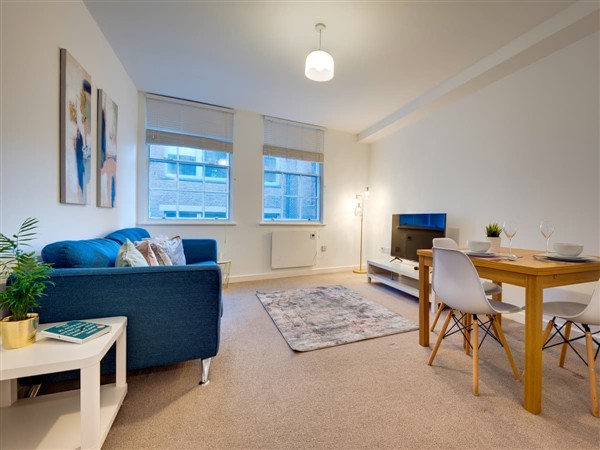 Charlton Bonds 1A in Tyne and Wear