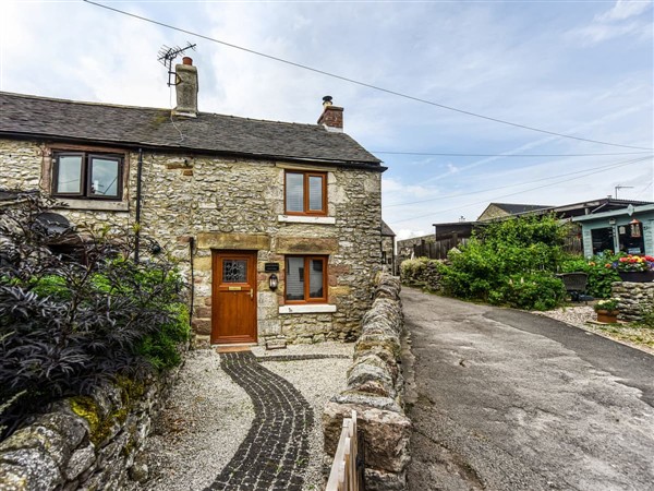Chatterbox Cottage in Derbyshire