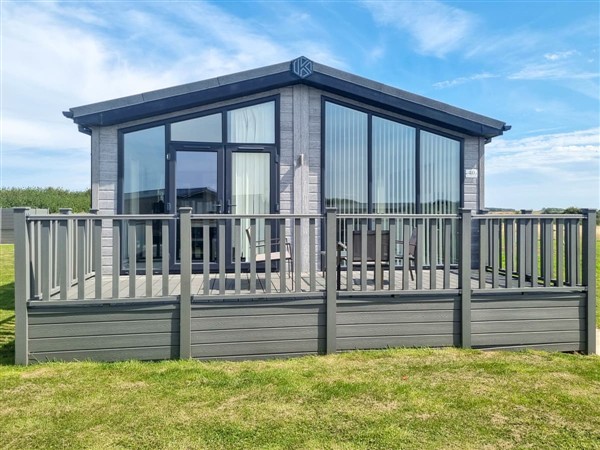 Cherry Blossom 40, Fitling, near Burton Pidsea