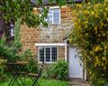 Enjoy a leisurely break at Cherry Tree Cottage; Northamptonshire