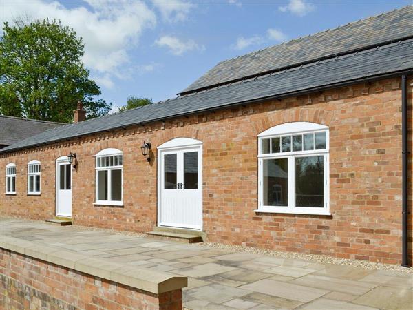 Chestnut Farm Cottages - Granary Lodge in Lincolnshire