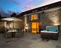 Enjoy your time in a Hot Tub at Chilcotts Barn; England