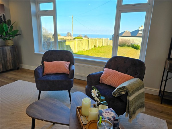 Citadel Heights, Dover, Kent with hot tub
