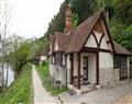 Cliveden Ferry Cottage in Nr Maidenhead - Berkshire