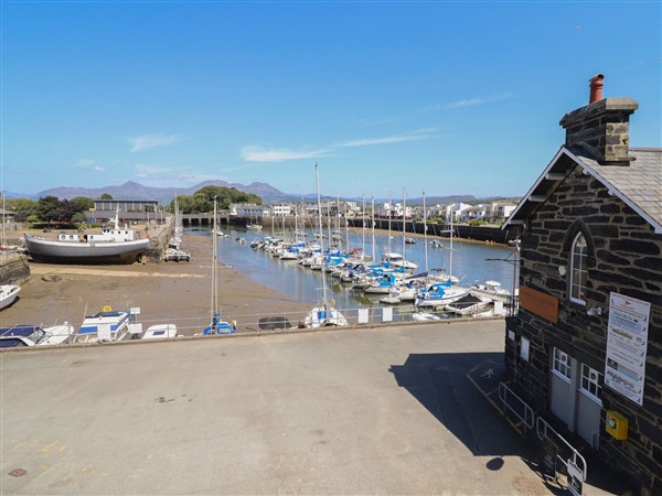 Cnicht View in Gwynedd