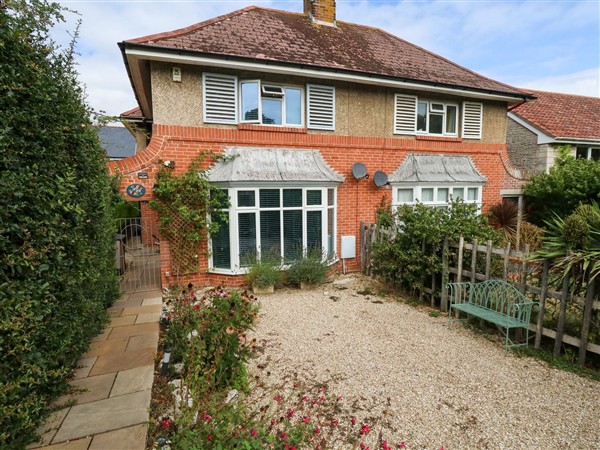Coast Path Cottage in Dorset