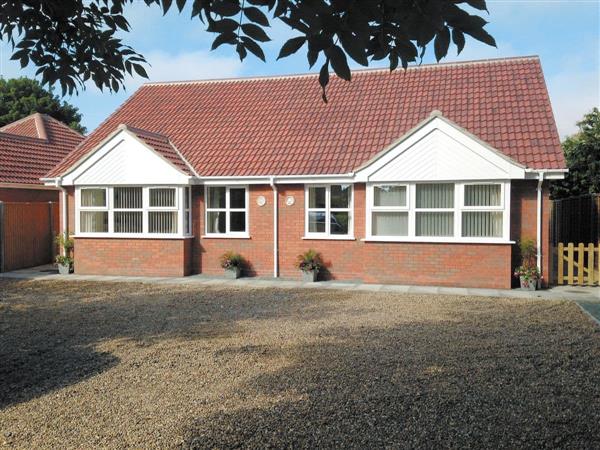 Coastal Cottages - Sea Shells in Sutton-on-Sea, near Mablethorpe, Lincolnshire