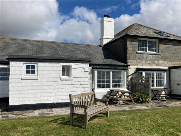 Coastguard Cottage in Cornwall