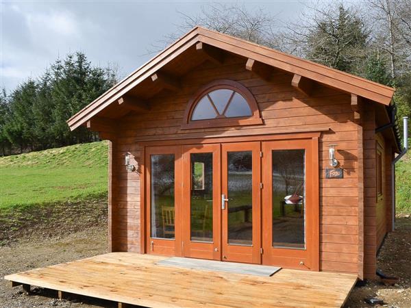 photos-of-cobblehouse-country-cabins-fox-cabin-turriff-aberdeenshire