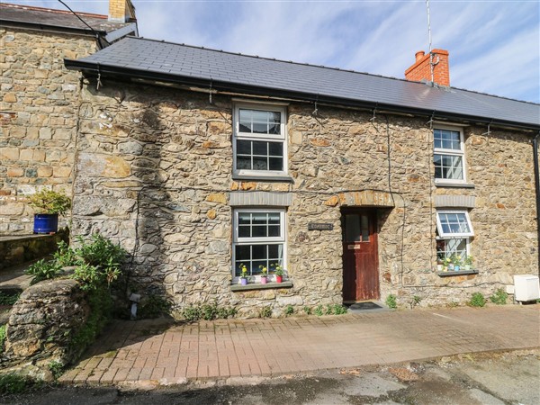 Coedmor in Dyfed
