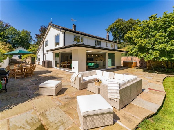 Cosy Barn in Cheshire