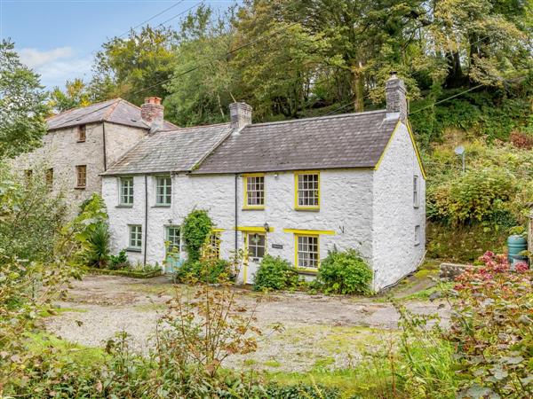 Cosy Cornish Cottage in Carthew, near St Austell, Cornwall