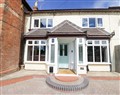 Relax at Cosy Cottage in Harvington; ; Harvington