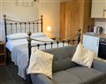 Cottage in Nuneaton - Sleeps 2 - Parking - Garden - Leicestershire
