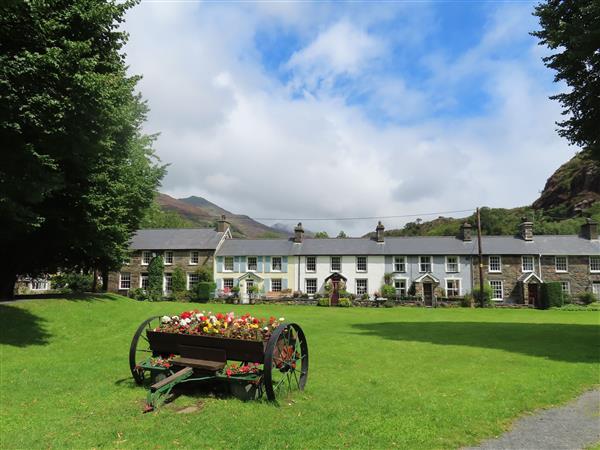 Cottage on the Green in Gwynedd