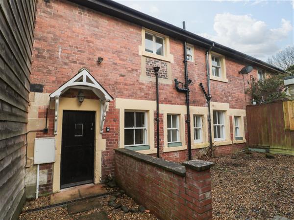 Courtyard Cottage in Alnwick, Northumberland