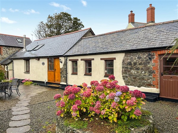Courtyard Cottage, Bideford