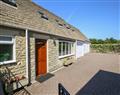 Enjoy a leisurely break at Courtyard Cottage; ; Bibury