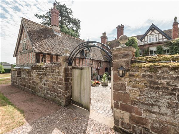 Courtyard Cottage in Shropshire