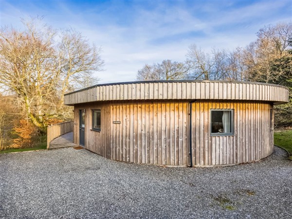 Crianlarich Retreats - The Crannog in Perthshire