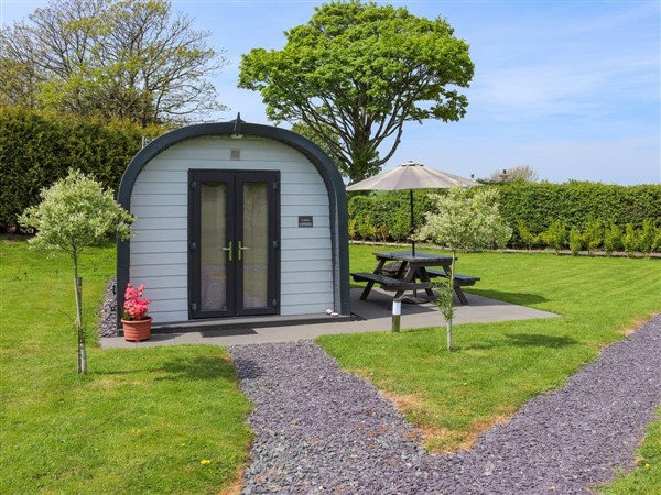Cuddfan in Gwynedd
