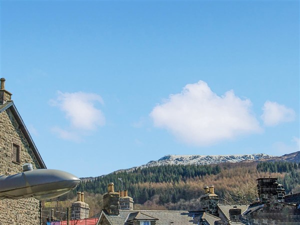 Cysgod Idris in Gwynedd