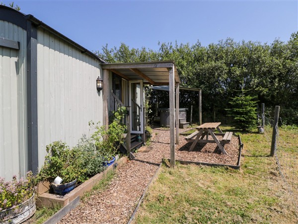Daisy Shepherd's Hut in Devon