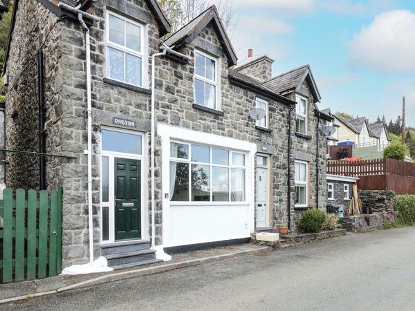 Top 10 holiday cottages in Pandy Tudur, Conwy