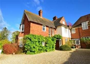 4 Dormy House in Brancaster - cottage holidays Brancaster