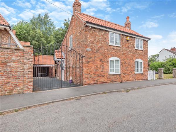 Dovedale Cottage in Coningsby, near Lincoln, Lincolnshire