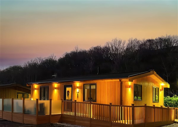 Dovestone Spa Accessible (Lodge 12) in Lancashire