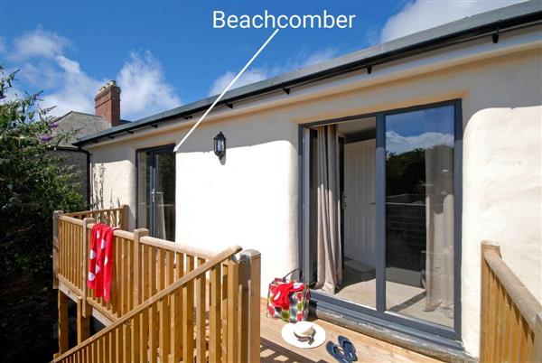 Driftwood Beachcomber Cottages - Beachcomber in Dyfed
